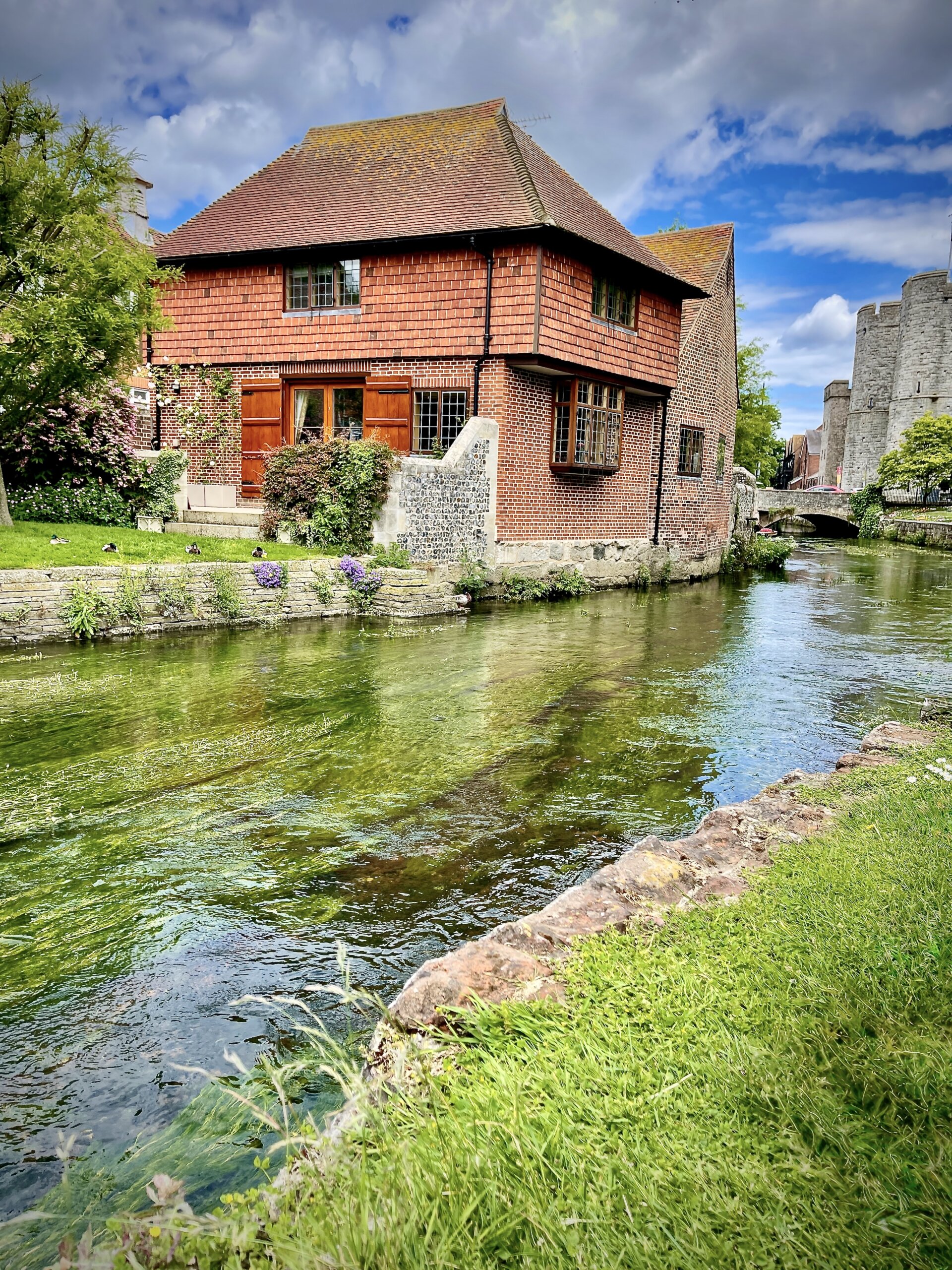Scenic view of Westgate Gardens in Canterbury with riverside greenery and historic surroundings near international student homestay accommodation