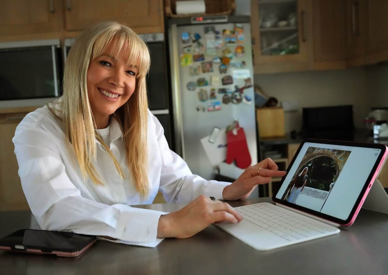 Educational guardian providing personal support to students